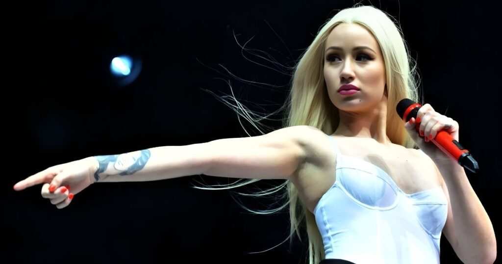 Tours & Public image